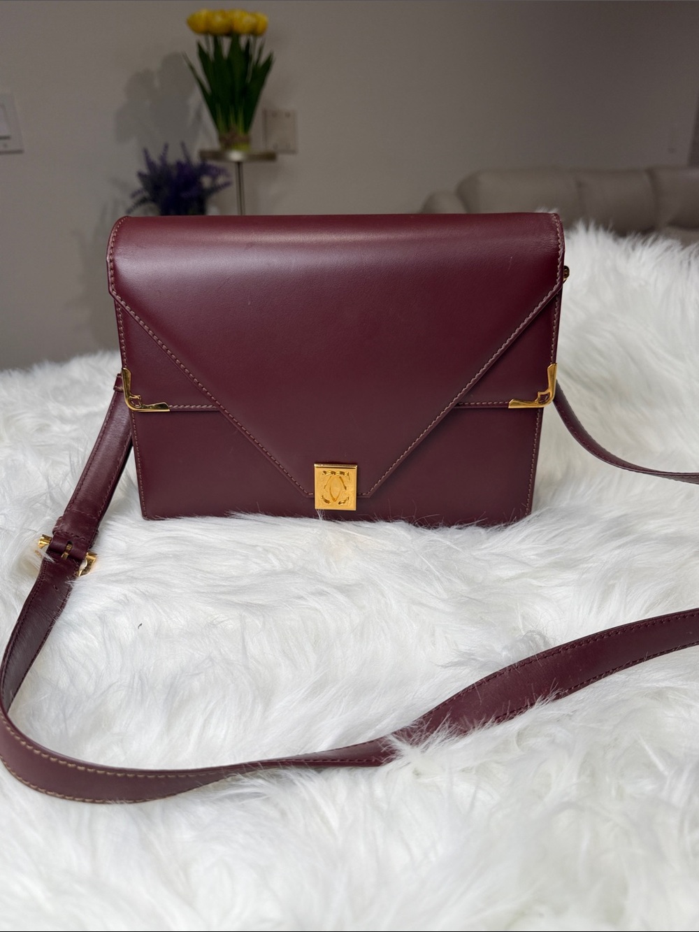 Vintage Must de Cartier Burgundy Leather Envelope Shoulder Crossbody Bag